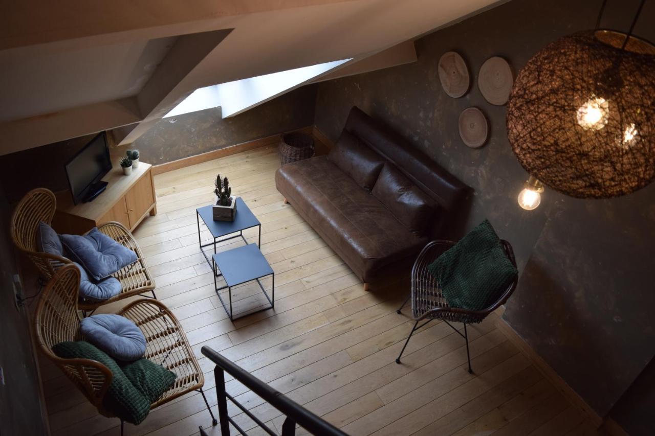 Le Patio Belle Maison En Plein Centre Ville, Avec Grande Terrasse Au Calme Bastogne Exteriör bild