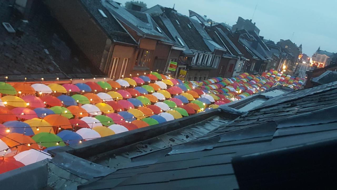 Le Patio Belle Maison En Plein Centre Ville, Avec Grande Terrasse Au Calme Bastogne Exteriör bild